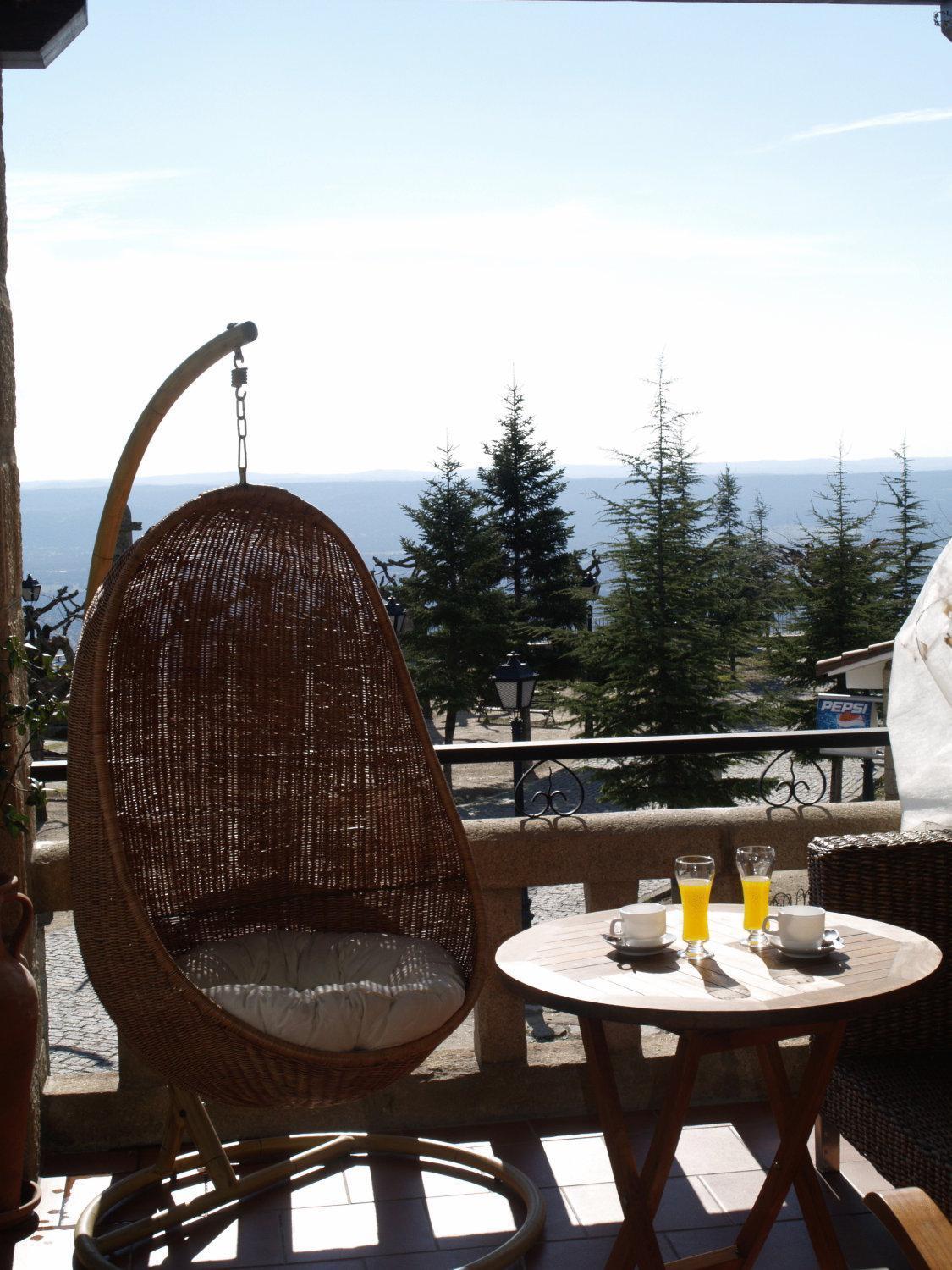 El Cerro - Only Adults 2*