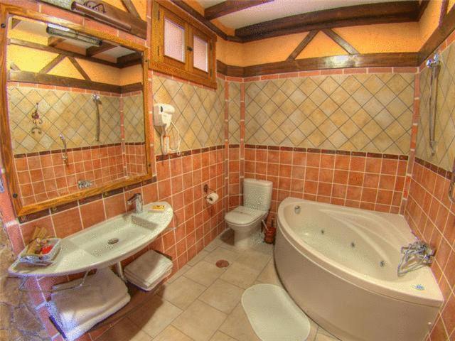 El Cerro - Only Adults 2* Pedro Bernardo